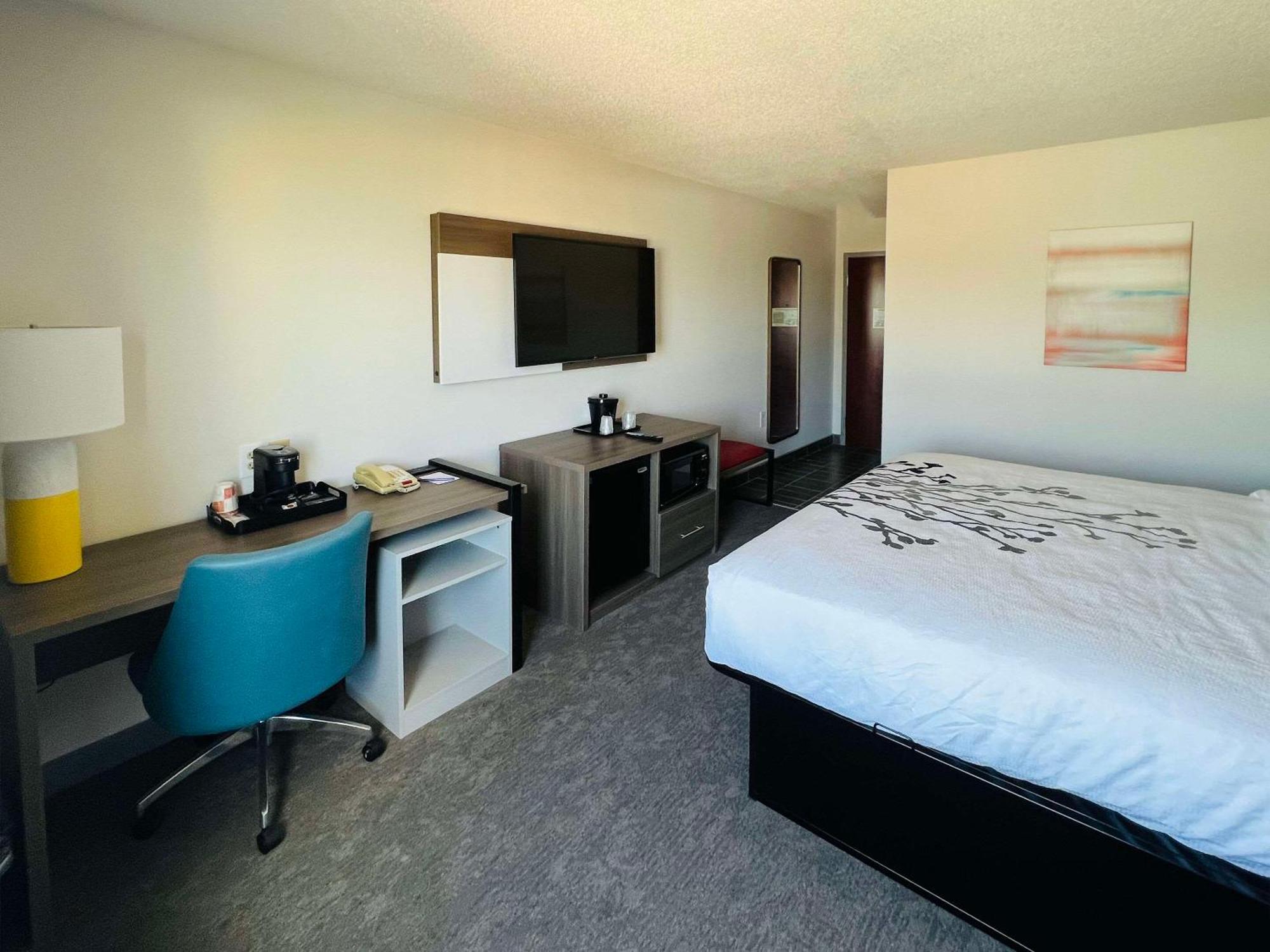 Comfort Inn Emporia Bagian luar foto