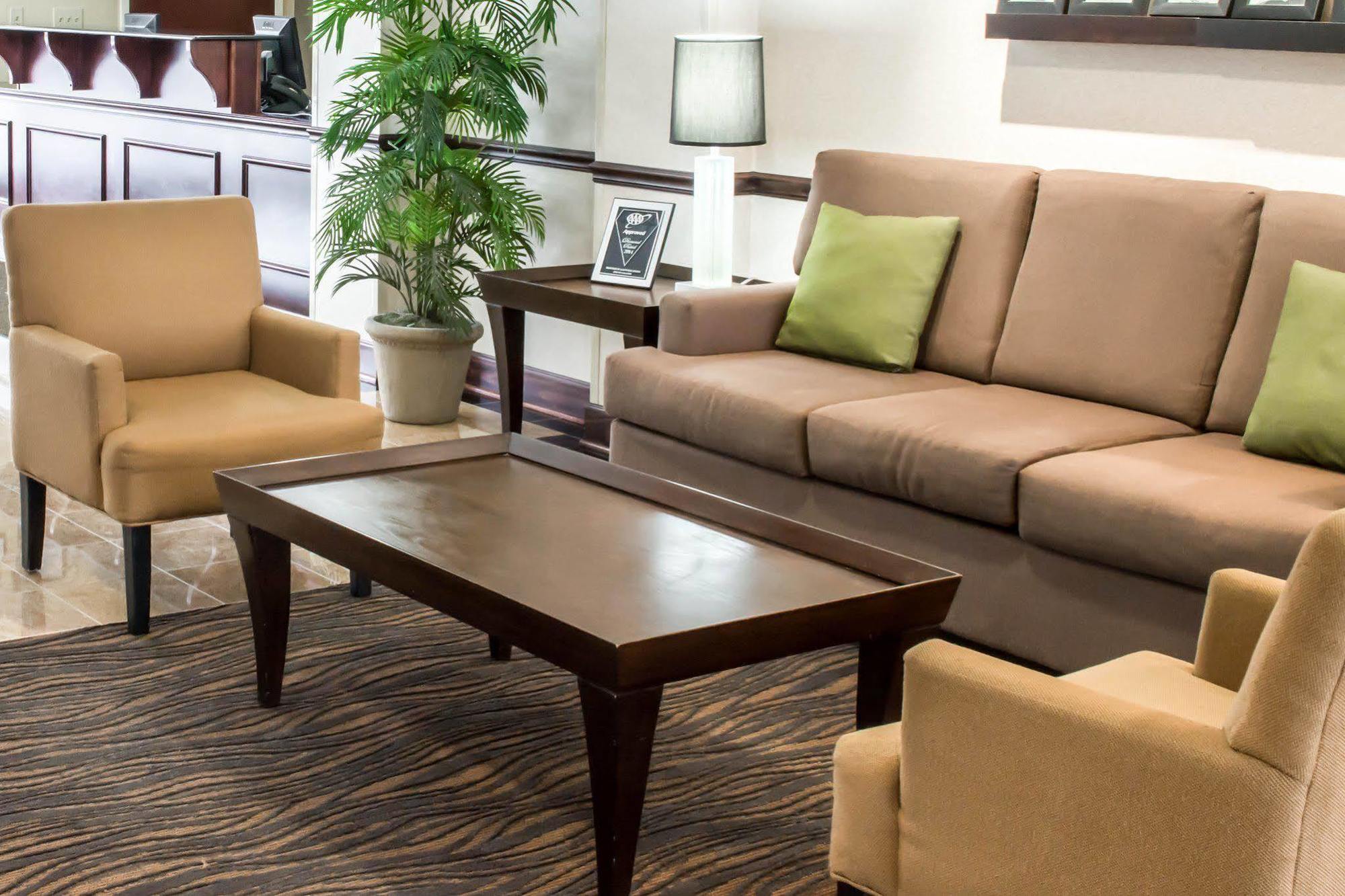 Comfort Inn Emporia Bagian luar foto