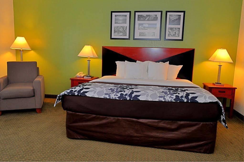 Comfort Inn Emporia Bagian luar foto